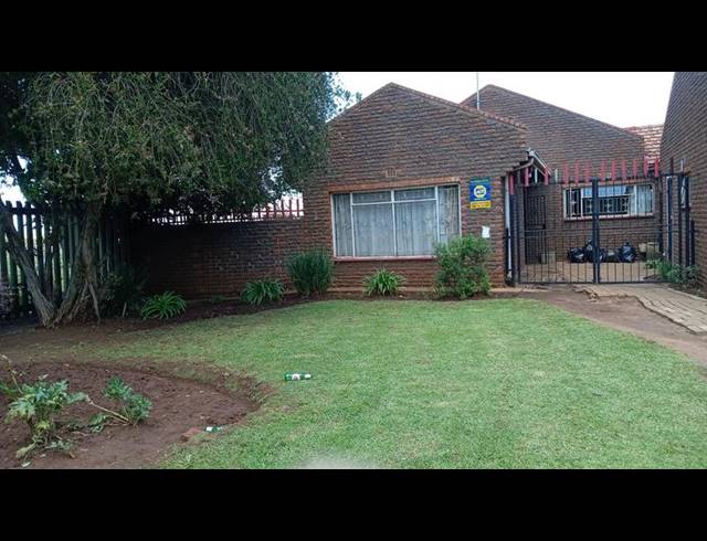 4 BEDROOM HOUSE FOR SALE IN BAKERTON